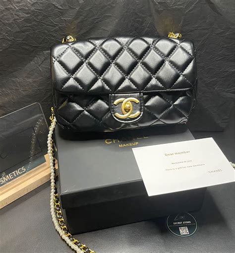 chanel make up bag ebay|Chanel makeup bag free gift.